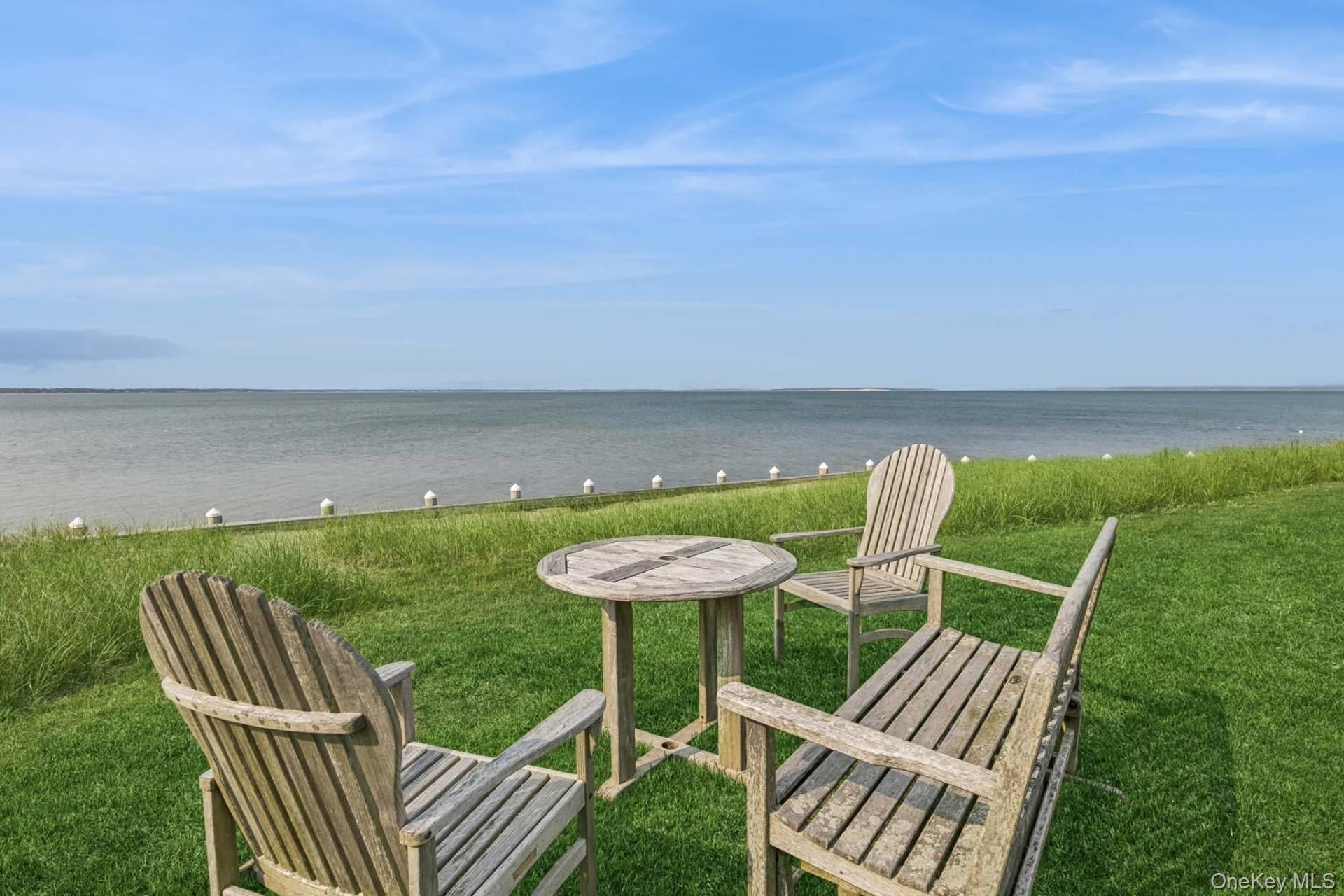 138 Red Creek Road, Hampton Bays, NY 11946