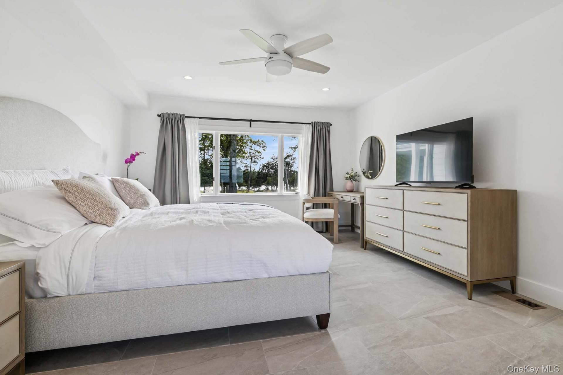 138 Red Creek Road, Hampton Bays, NY 11946