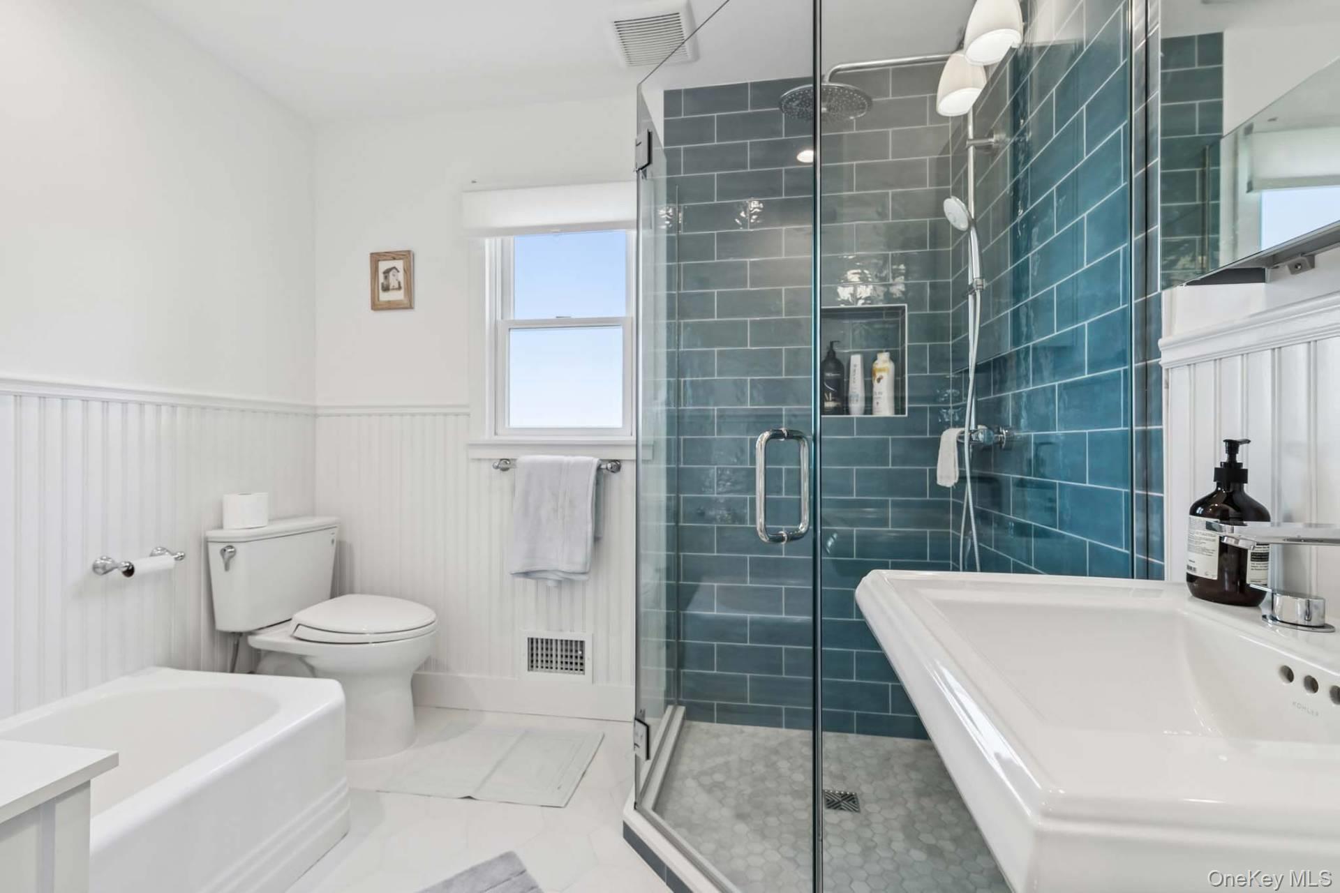 138 Red Creek Road, Hampton Bays, NY 11946