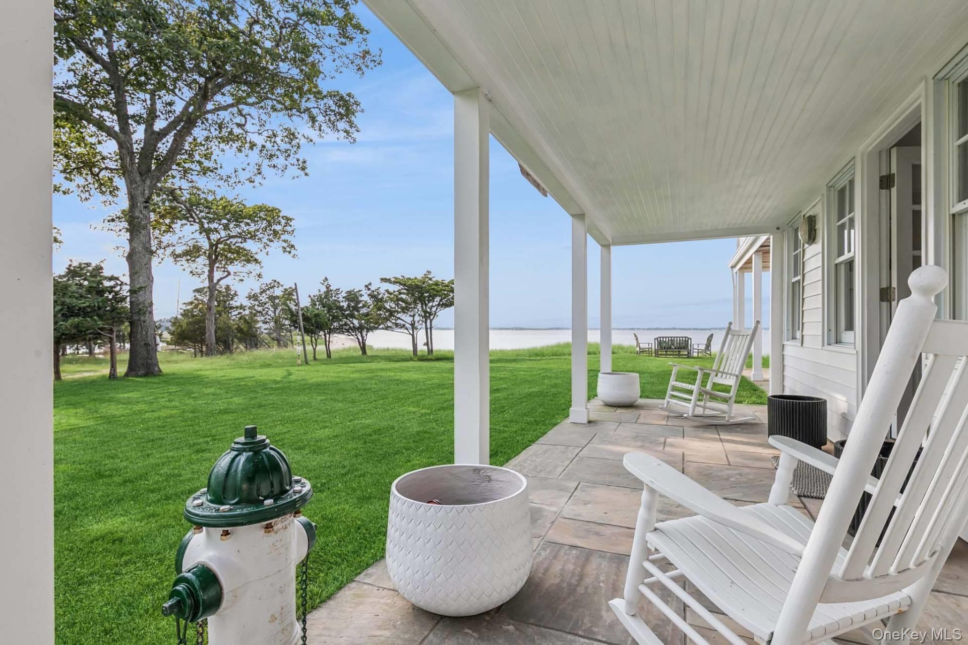 138 Red Creek Road, Hampton Bays, NY 11946