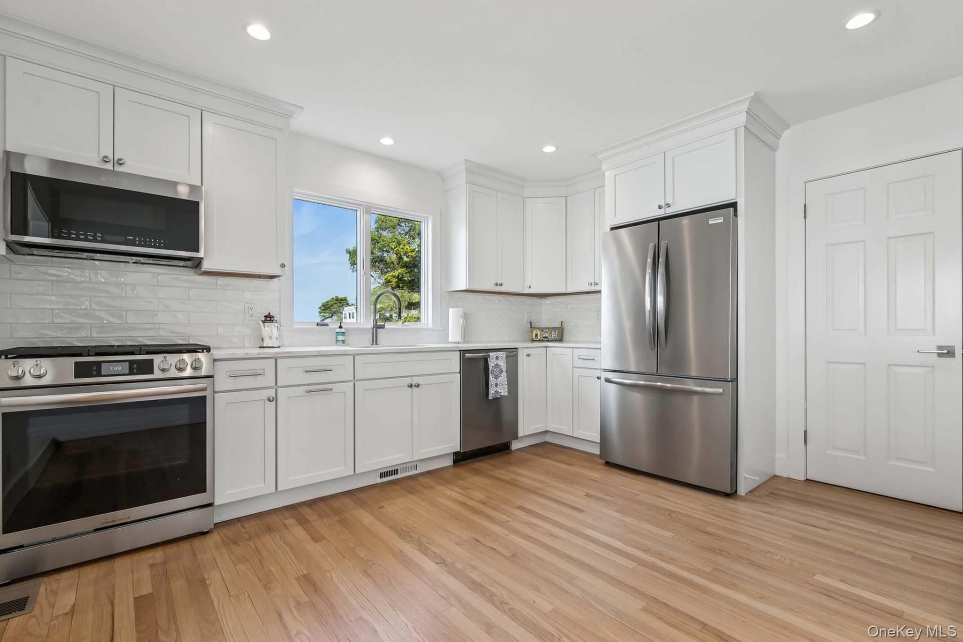 138 Red Creek Road, Hampton Bays, NY 11946