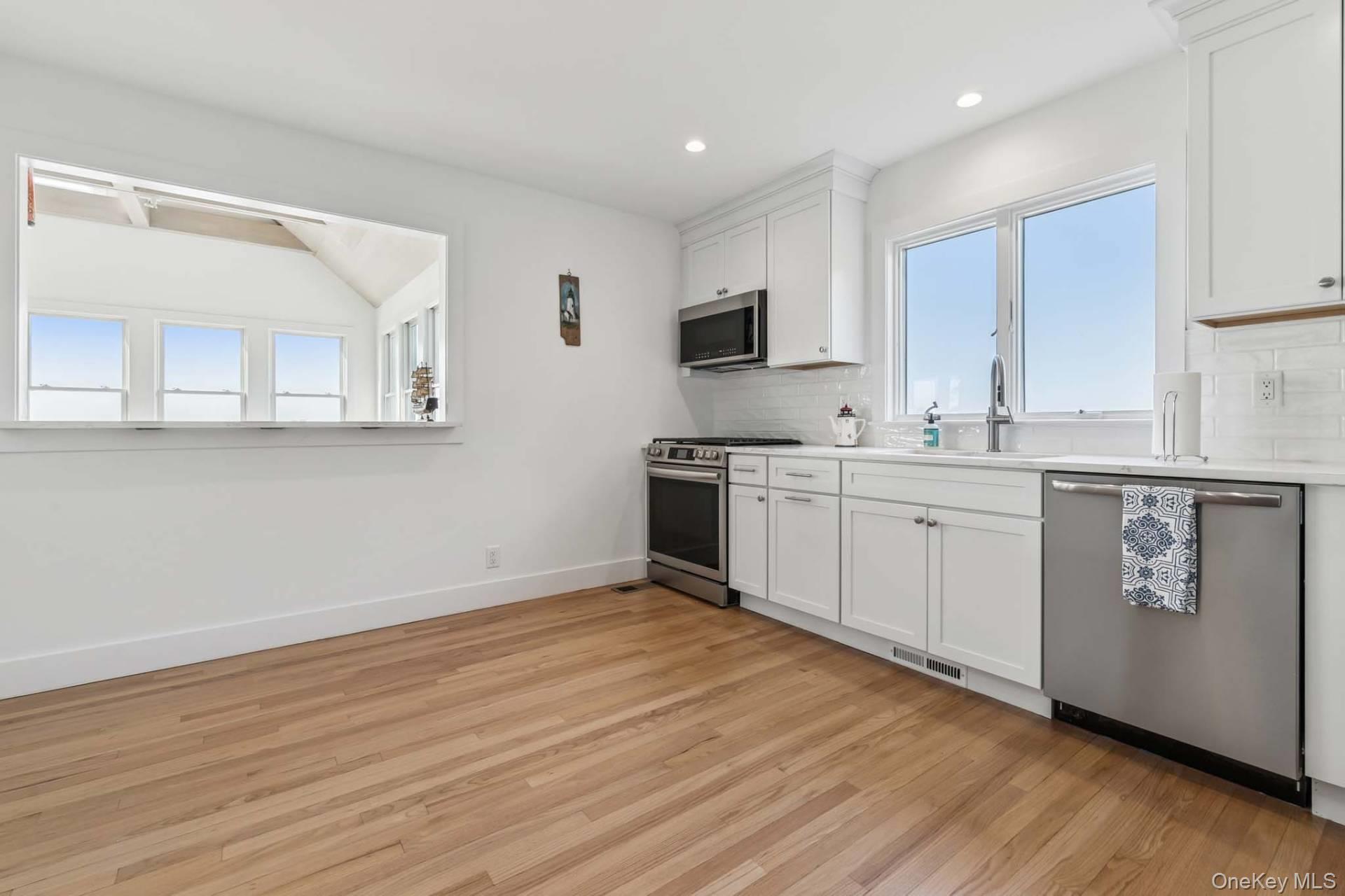 138 Red Creek Road, Hampton Bays, NY 11946