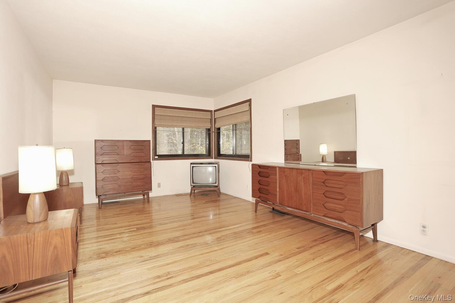 15 White Birch Drive, Pomona, NY 10970