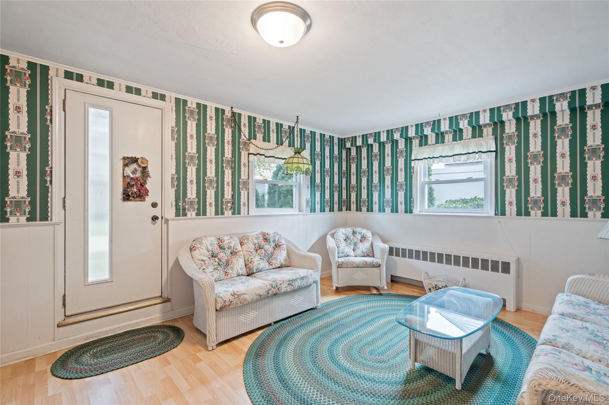 18 Kirkwood Drive, Glen Cove, NY 11542