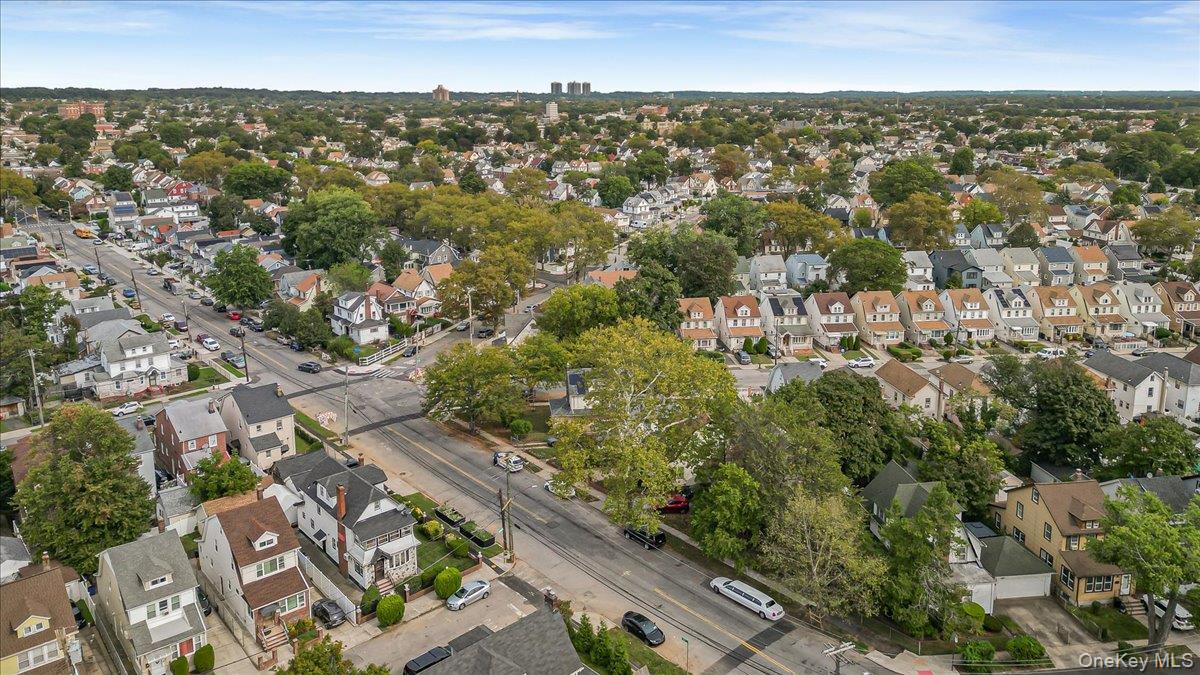 11221 212th Street, Queens Village, NY 11429