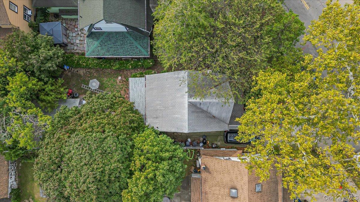 11221 212th Street, Queens Village, NY 11429