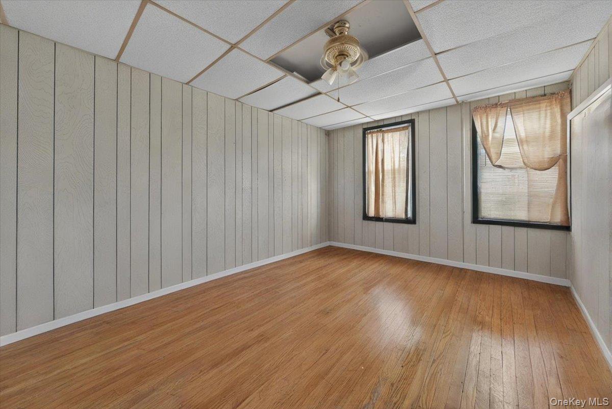 11221 212th Street, Queens Village, NY 11429