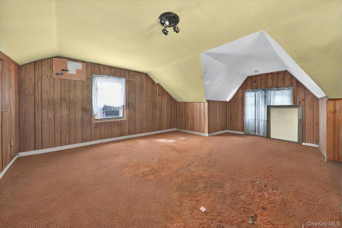 11221 212th Street, Queens Village, NY 11429