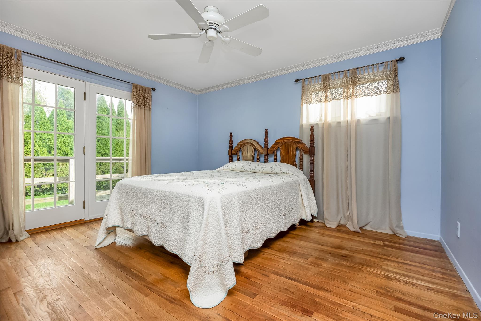 53 Glengariff Road, Massapequa Park, NY 11762