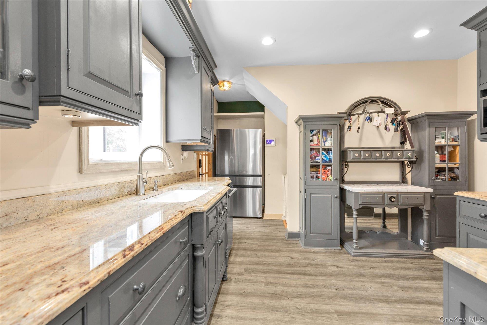 22 Towne Street, Amityville, NY 11701