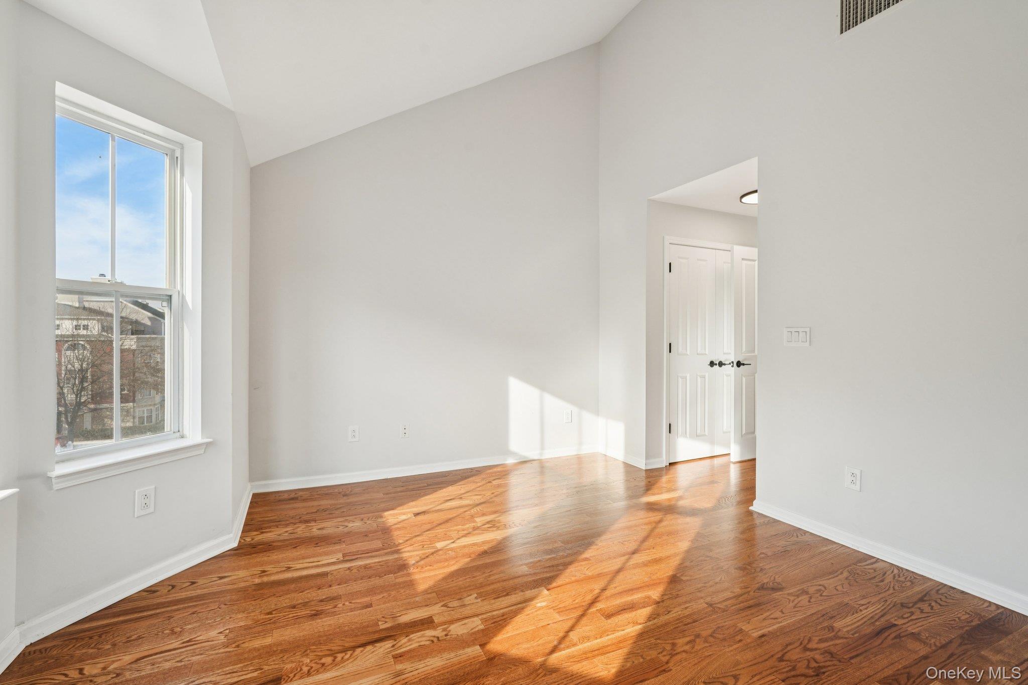 5 Bridge Lane, Haverstraw, NY 10927