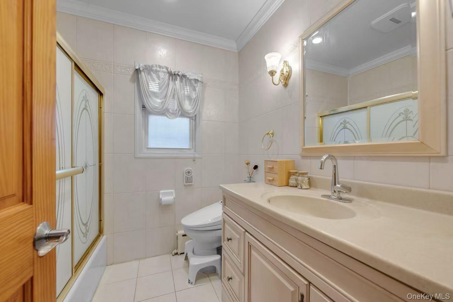 50-20 228th Street, Oakland Gardens, NY 11364