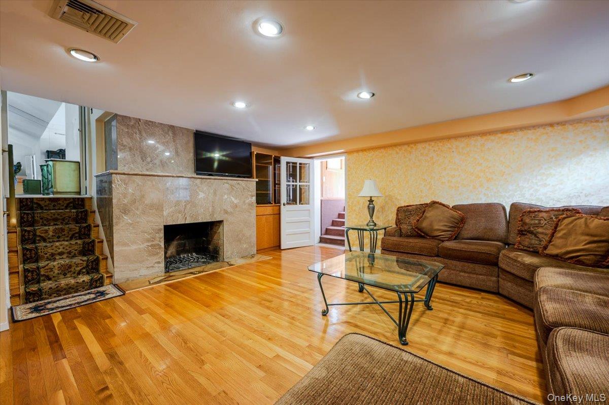 50-42 Horatio Parkway, Bayside, NY 11364