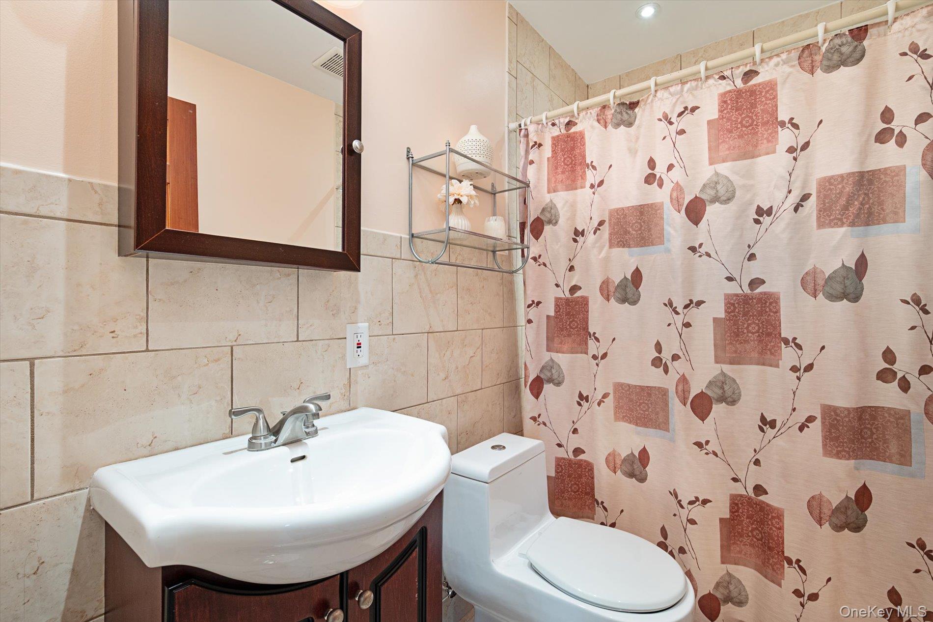 2926 Court Street, Oceanside, NY 11572