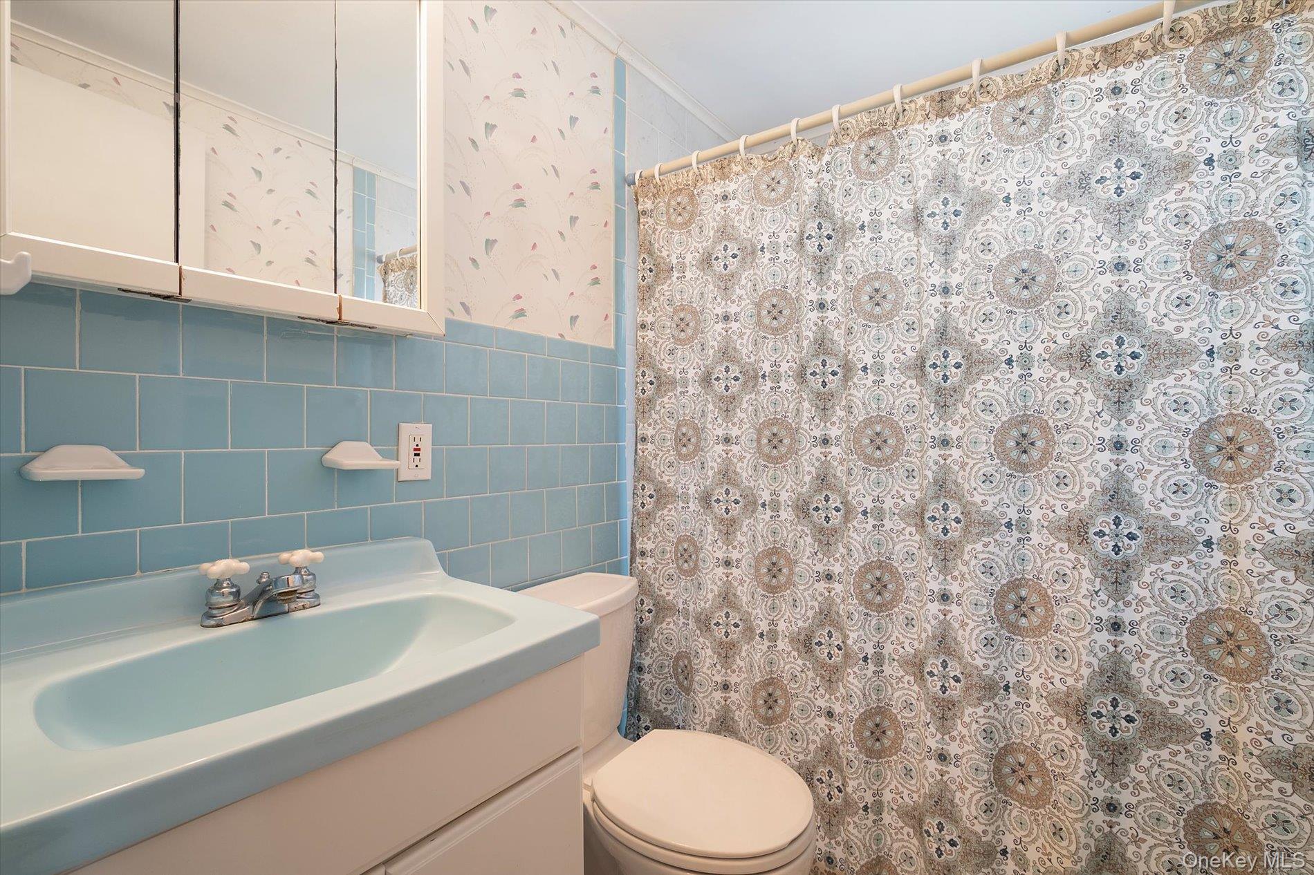 2926 Court Street, Oceanside, NY 11572