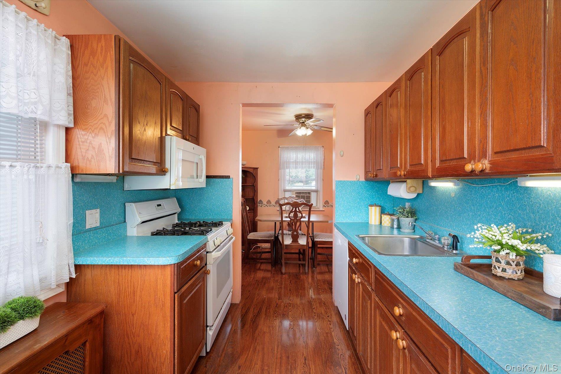 2926 Court Street, Oceanside, NY 11572