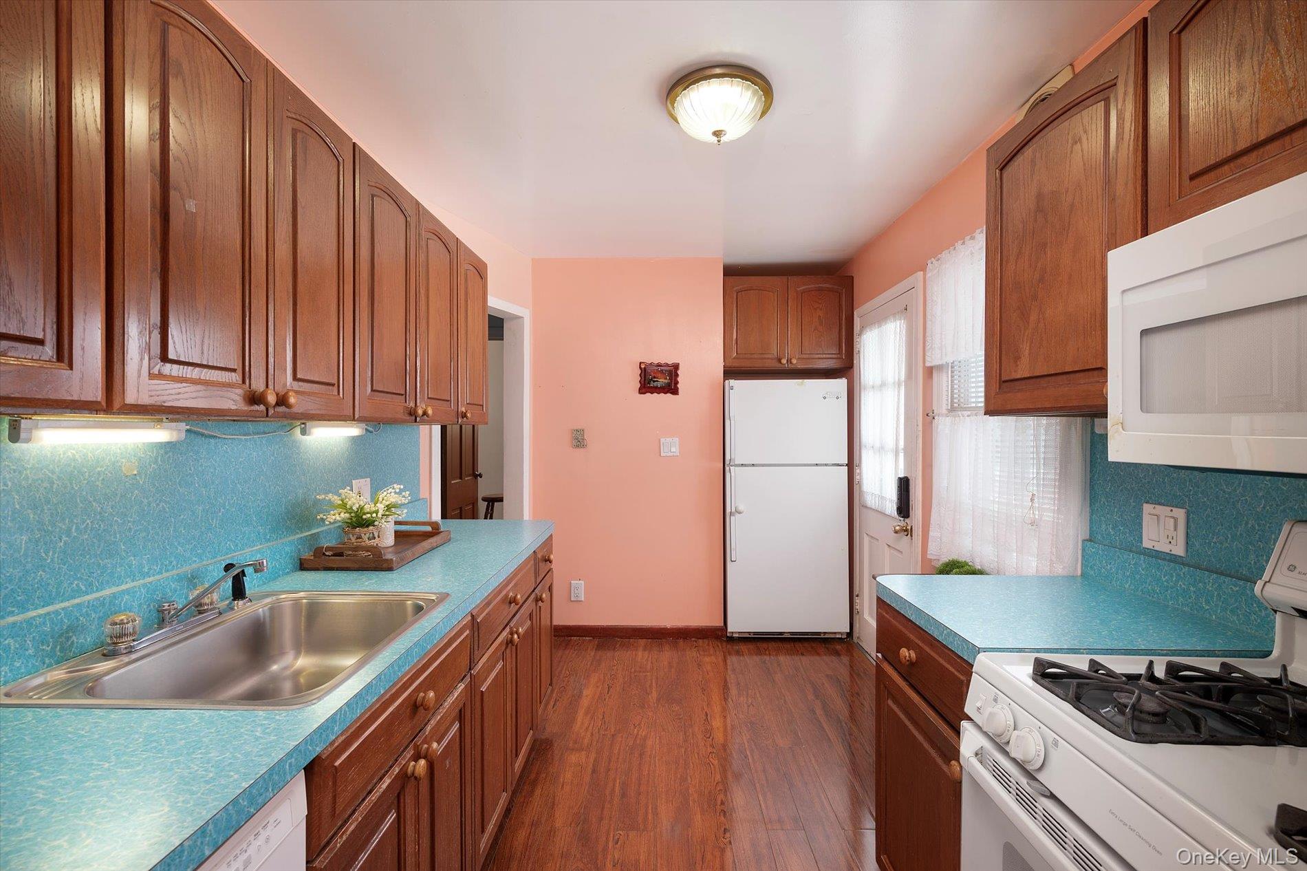 2926 Court Street, Oceanside, NY 11572