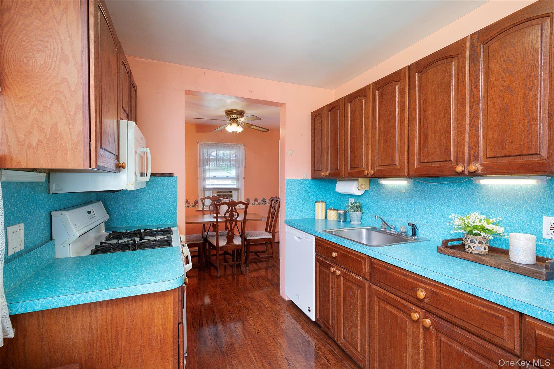 2926 Court Street, Oceanside, NY 11572