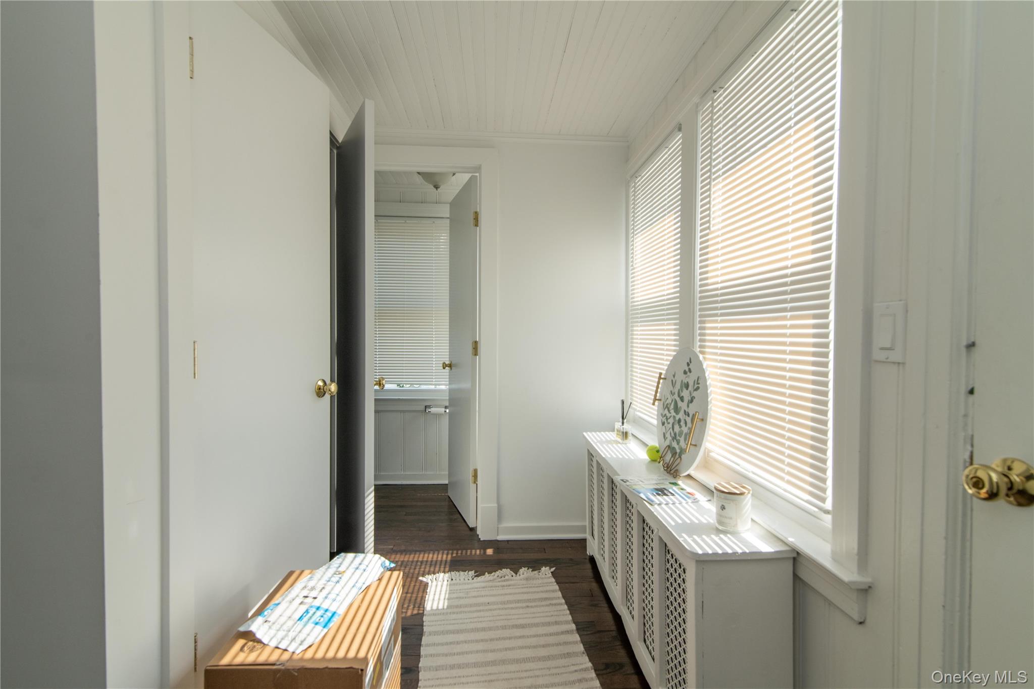 47 Henry Street, Kings Park, NY 11754