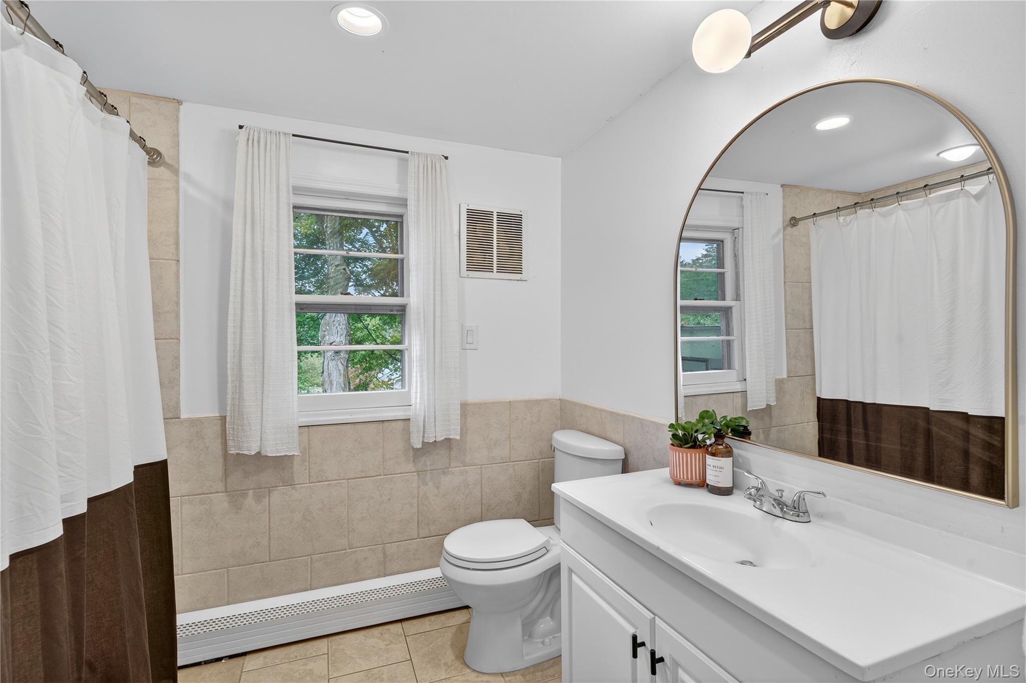 25 Cherry Hill Road, New Paltz, NY 12561