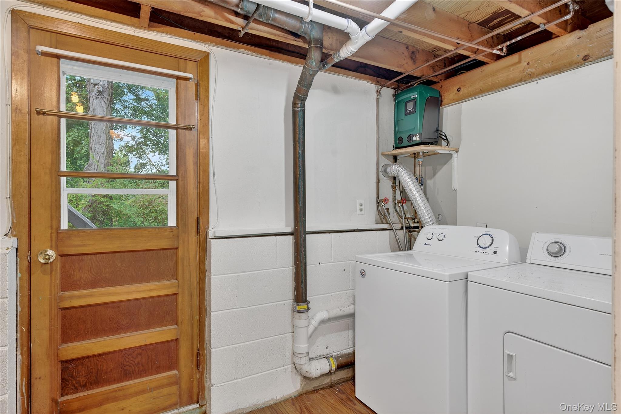 25 Cherry Hill Road, New Paltz, NY 12561