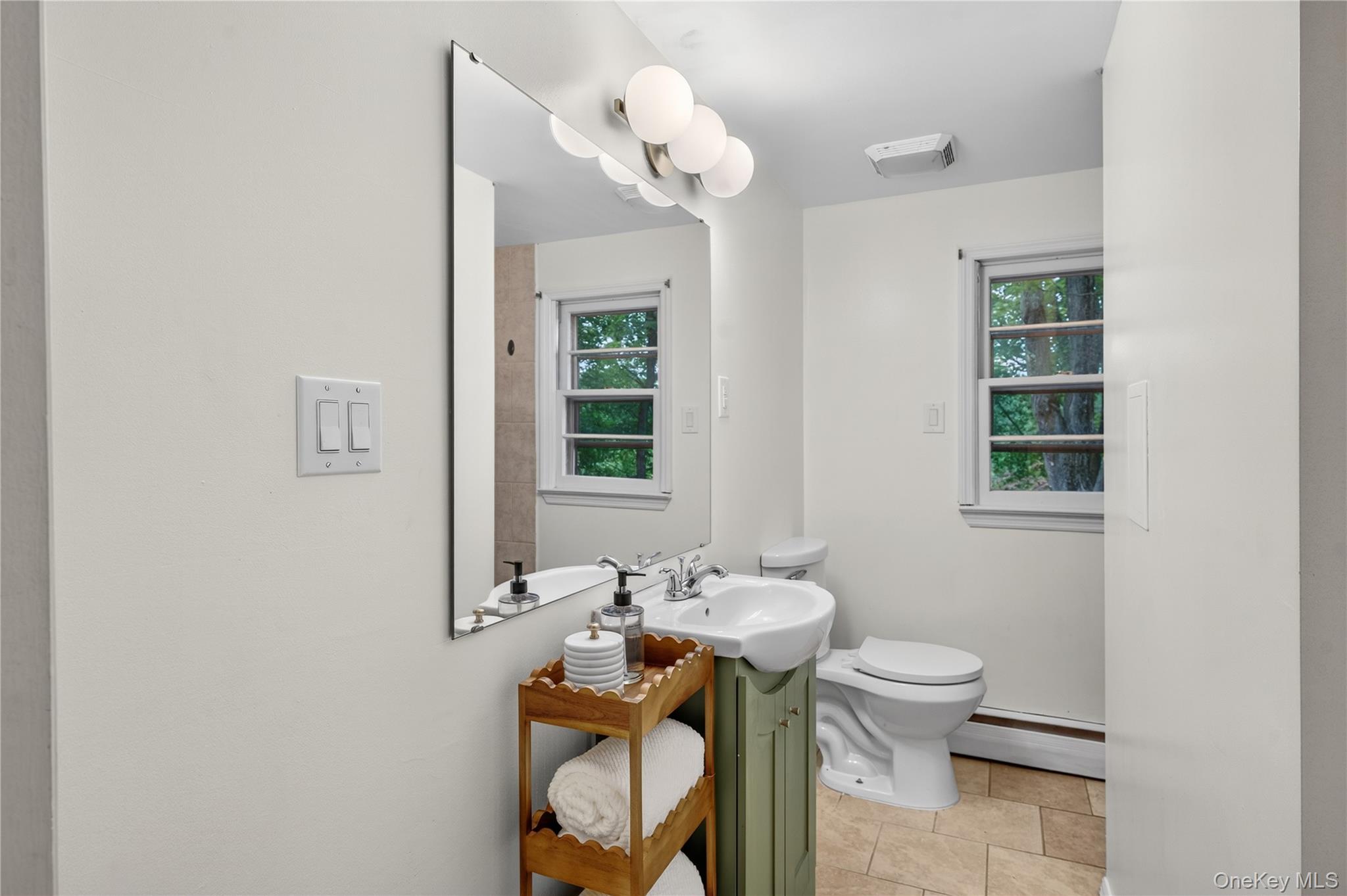 25 Cherry Hill Road, New Paltz, NY 12561