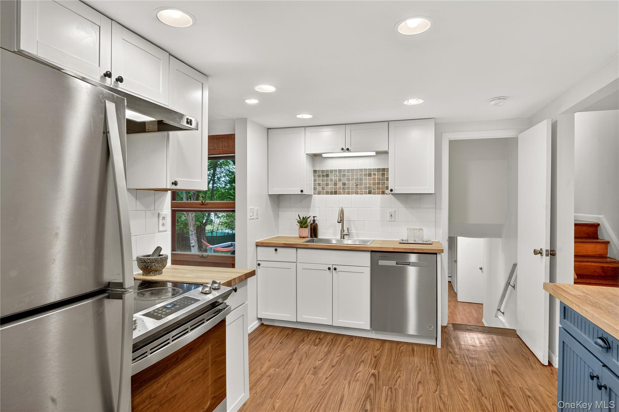 25 Cherry Hill Road, New Paltz, NY 12561