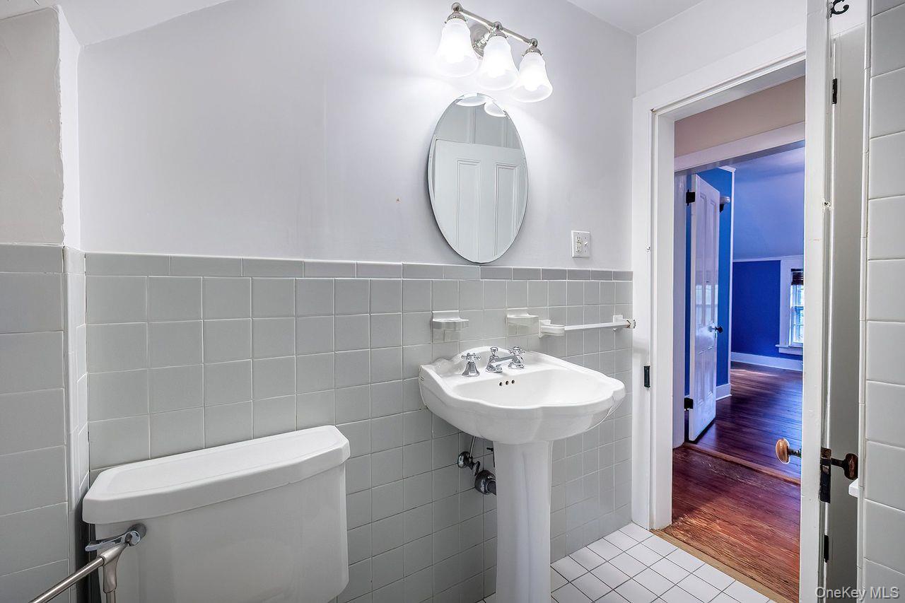 127 Route 100, Katonah, NY 10536