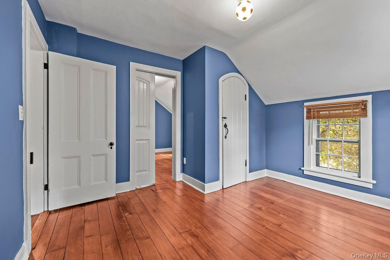 127 Route 100, Katonah, NY 10536