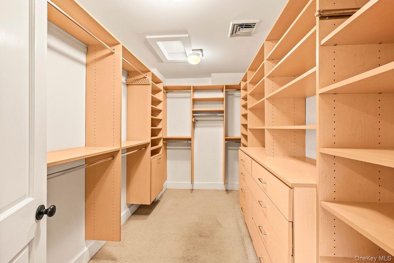 127 Route 100, Katonah, NY 10536