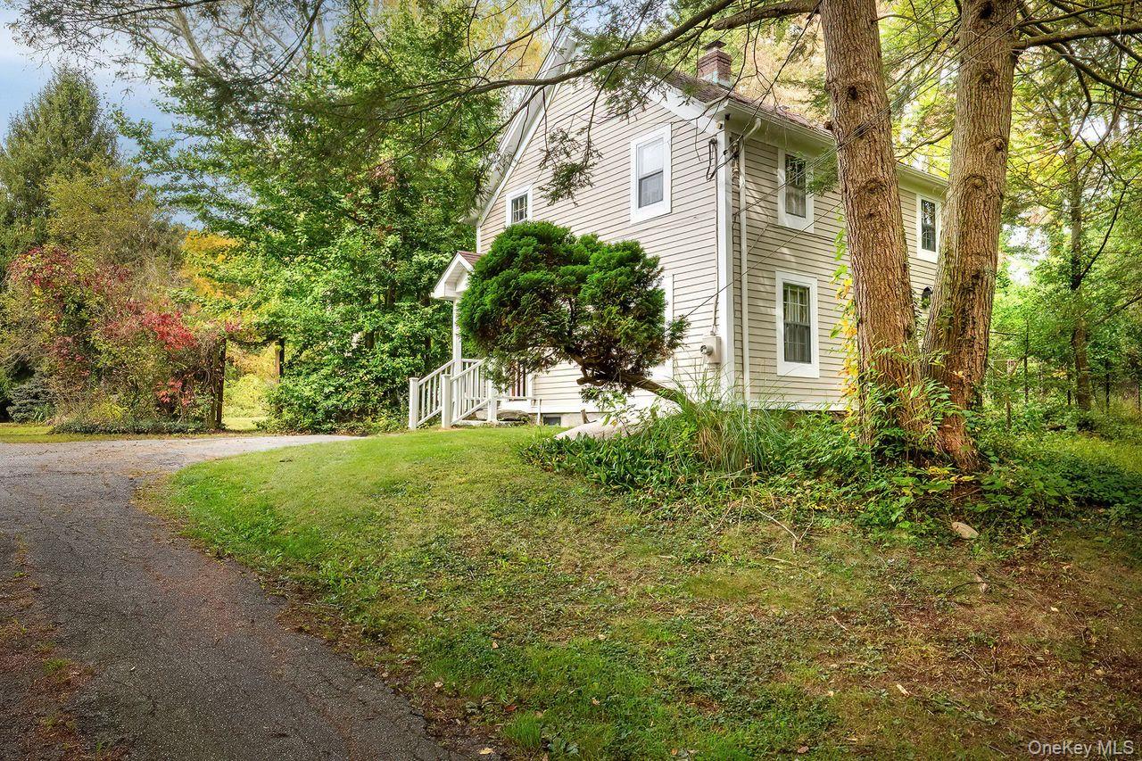 127 Route 100, Katonah, NY 10536