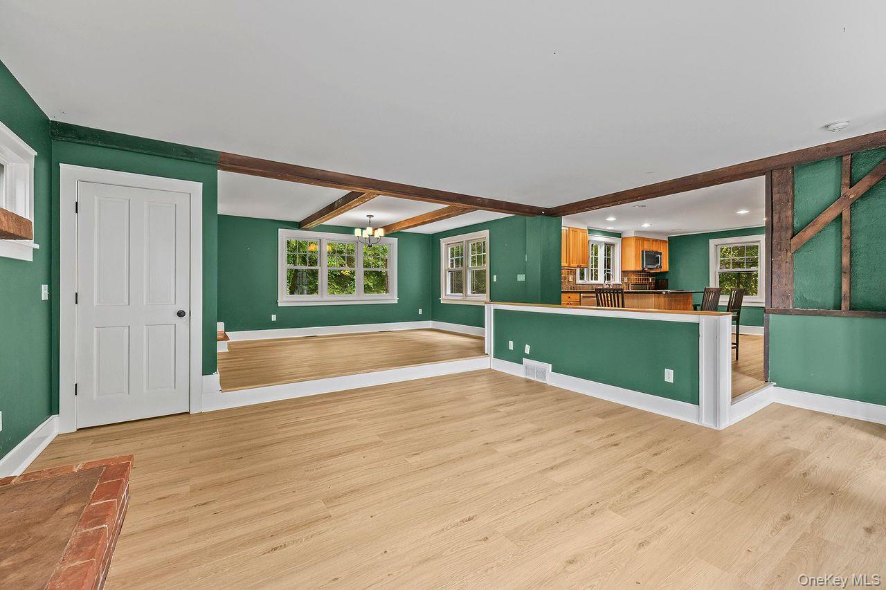 127 Route 100, Katonah, NY 10536