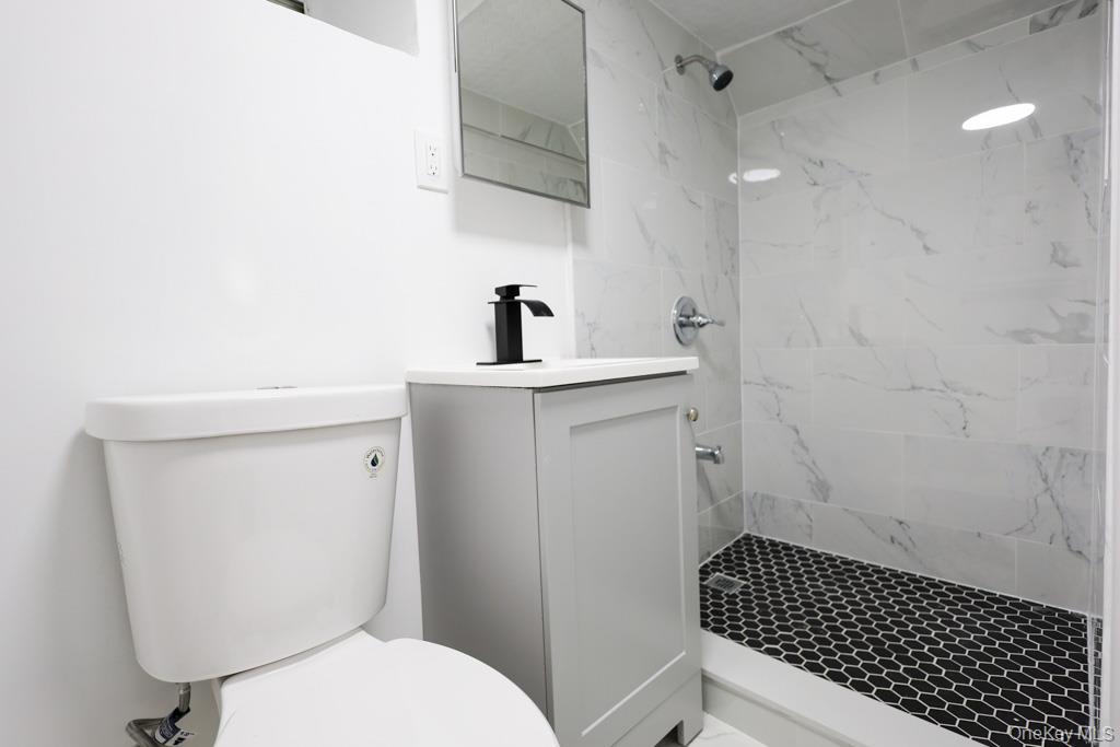 9134 81st Street, Woodhaven, NY 11421