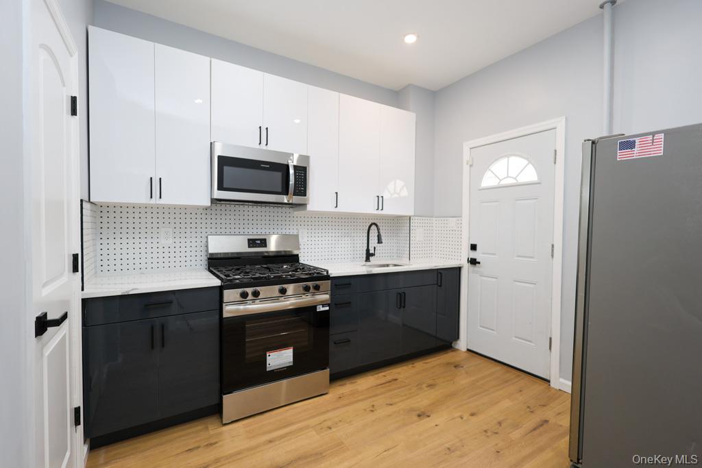 9134 81st Street, Woodhaven, NY 11421