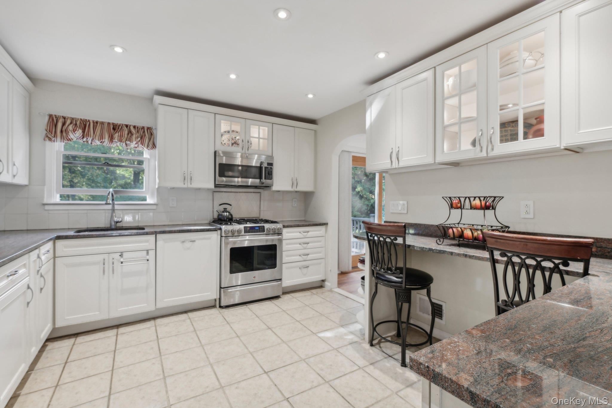 203 Hilltop Drive, Nyack, NY 10960