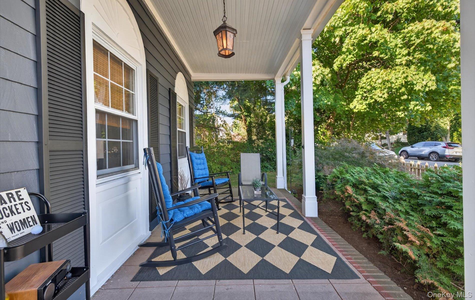 7 Ransom Avenue, Sea Cliff, NY 11579