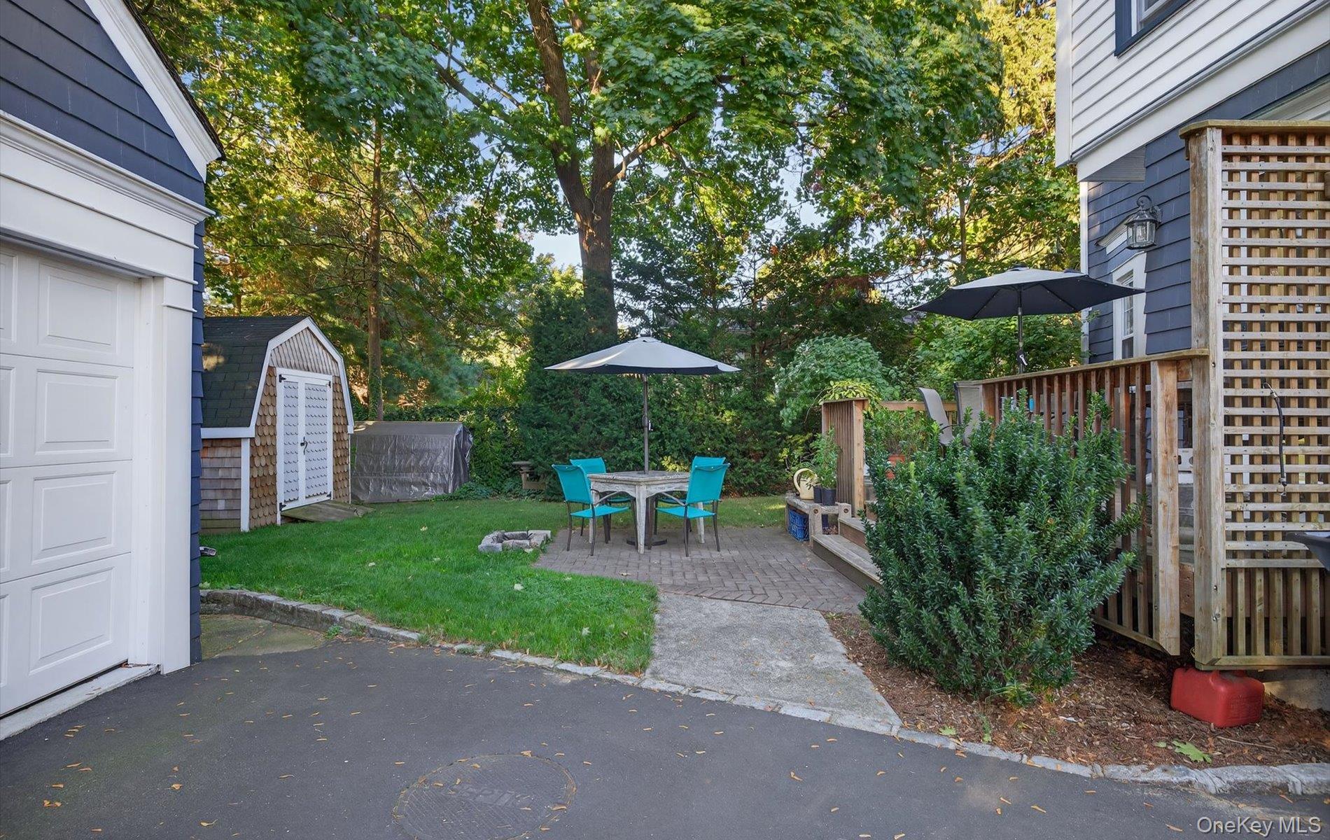 7 Ransom Avenue, Sea Cliff, NY 11579