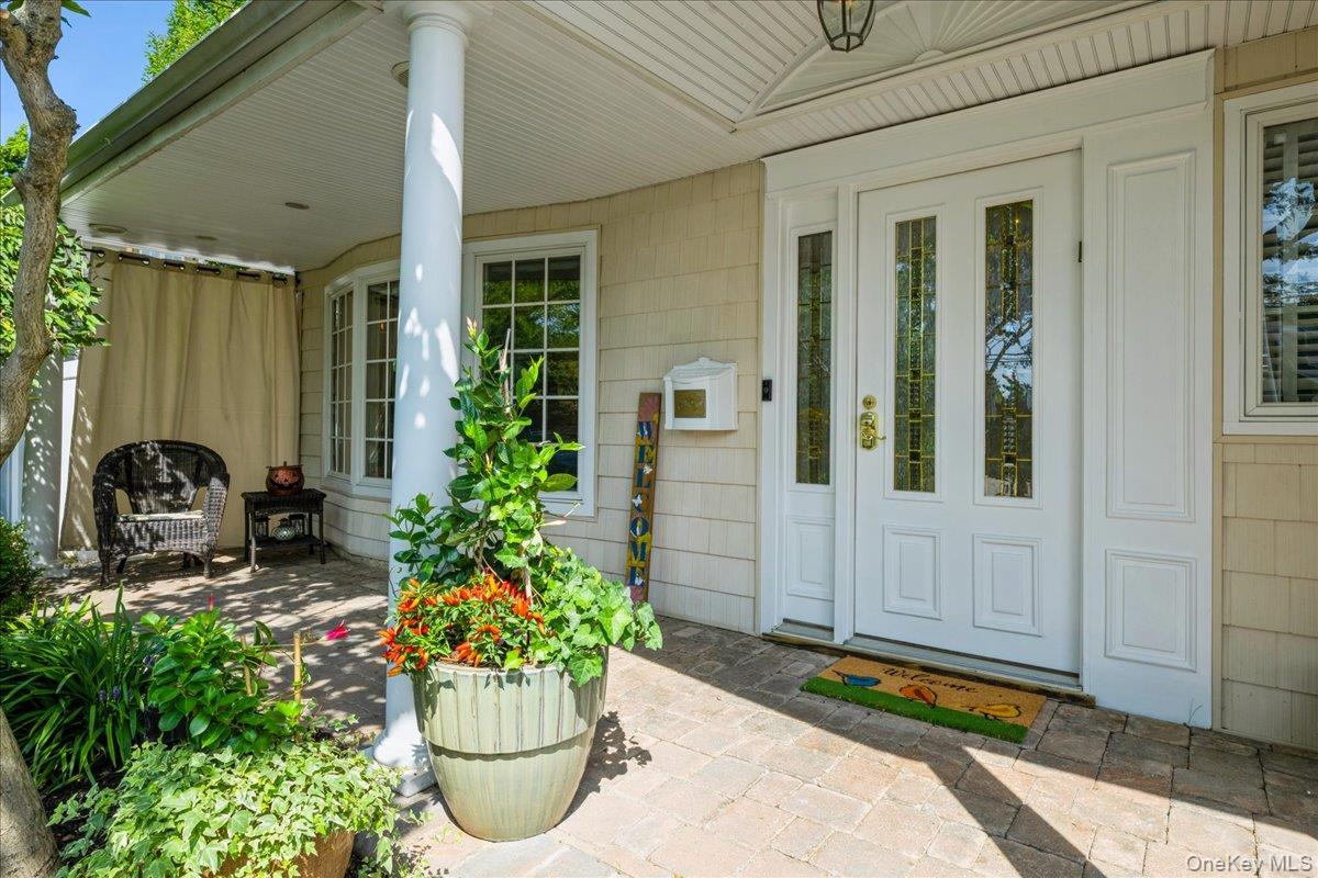 2903 Preston Lane, Merrick, NY 11566