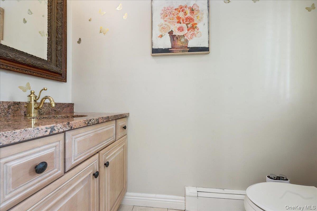 2903 Preston Lane, Merrick, NY 11566