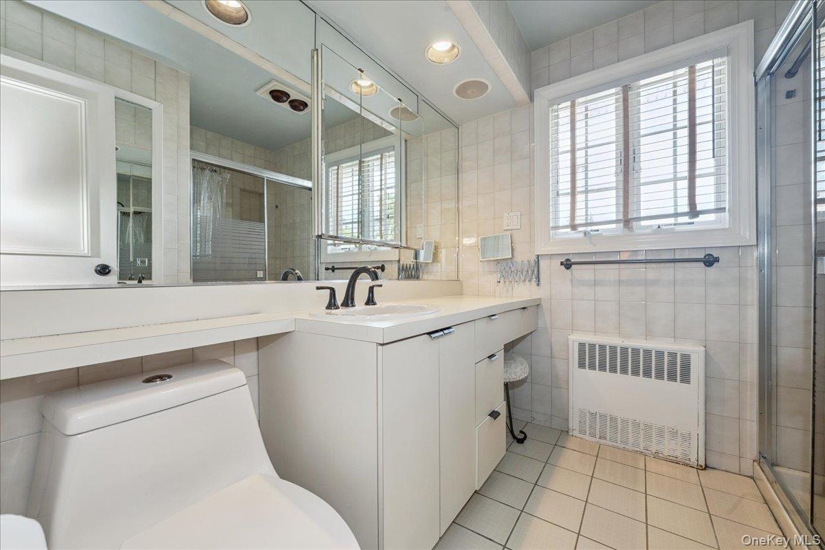 2903 Preston Lane, Merrick, NY 11566