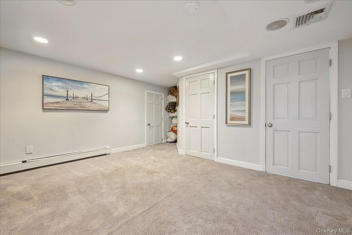 2903 Preston Lane, Merrick, NY 11566