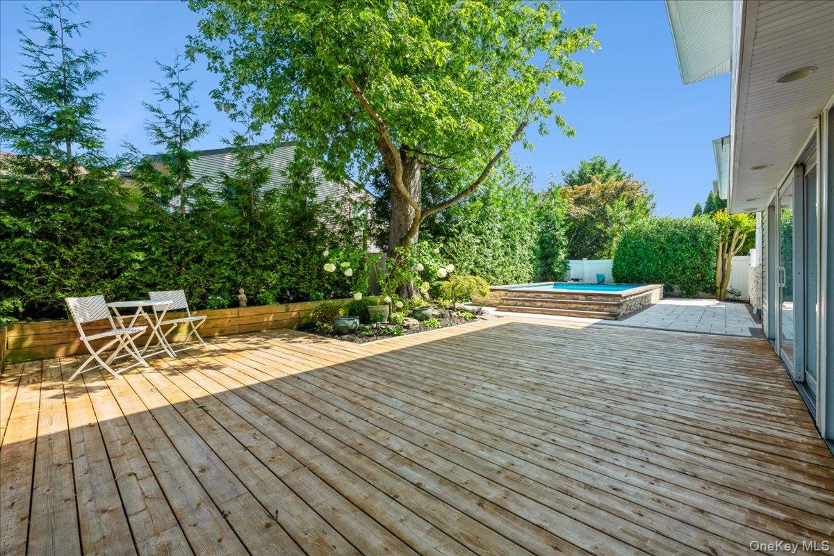 2903 Preston Lane, Merrick, NY 11566