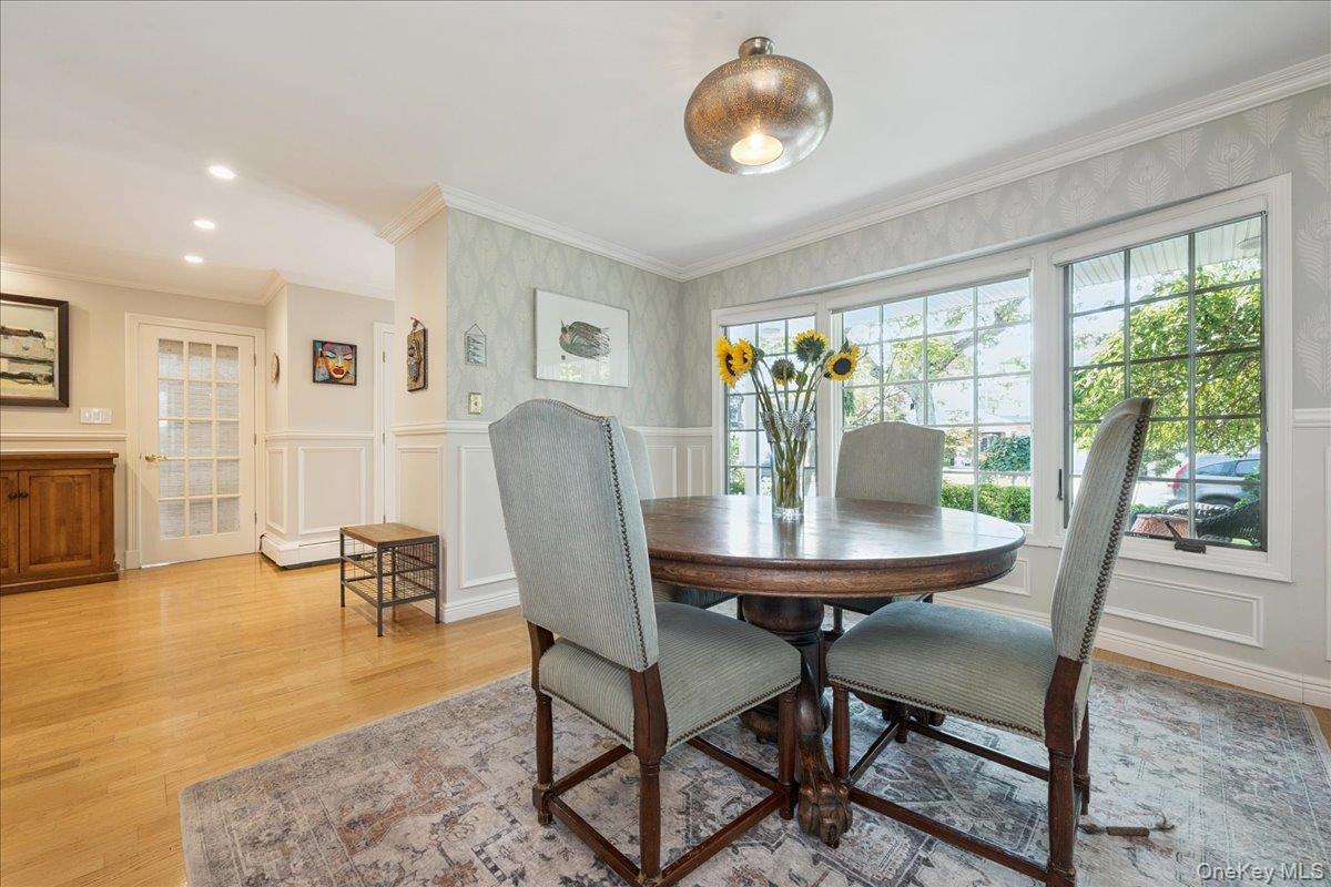 2903 Preston Lane, Merrick, NY 11566