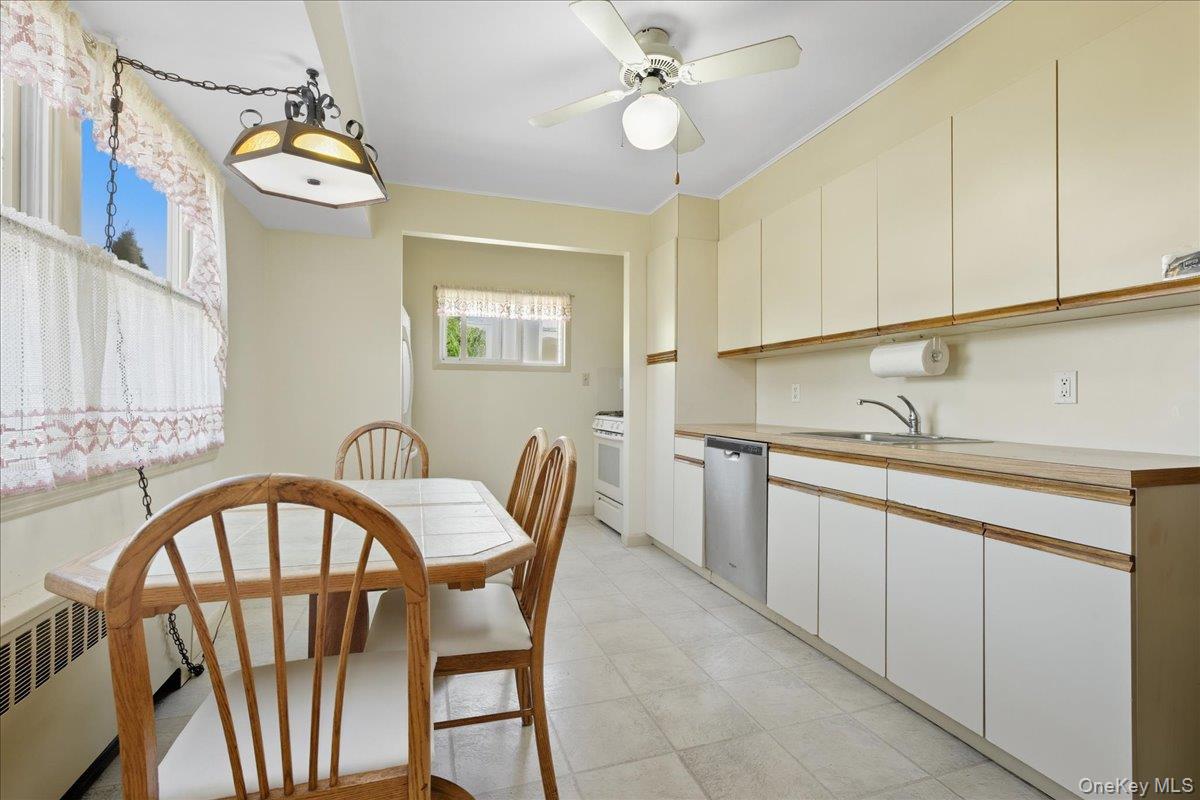 2846 Walter Road, Wantagh, NY 11793