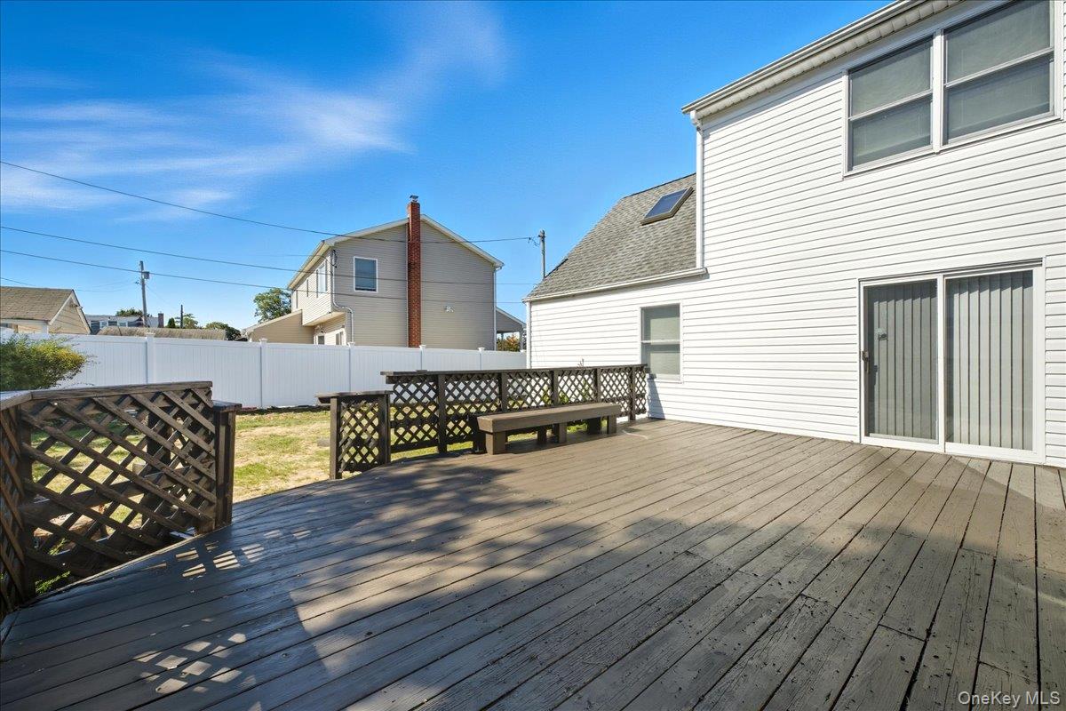 2846 Walter Road, Wantagh, NY 11793