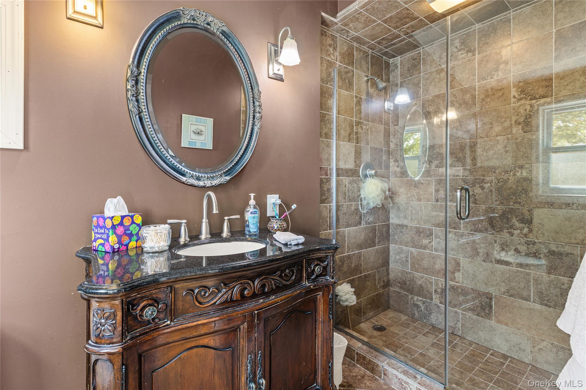 19 Gamecock Lane, Babylon, NY 11702