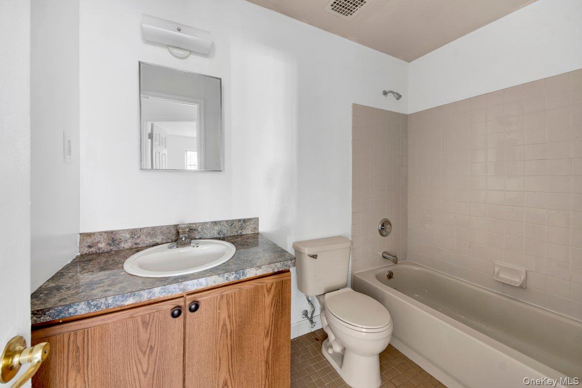 203 White Plains Road, Bronx, NY 10473