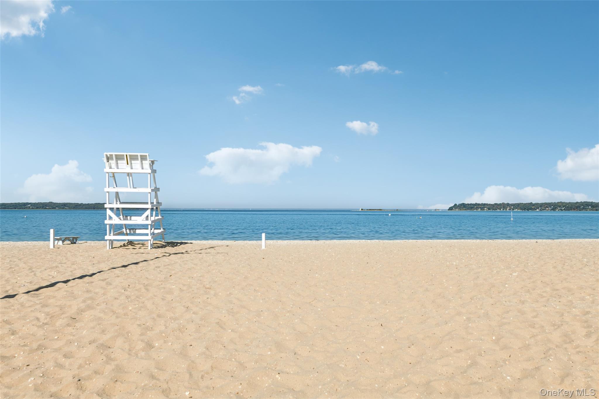 3 Soundview Drive, Huntington, NY 11743