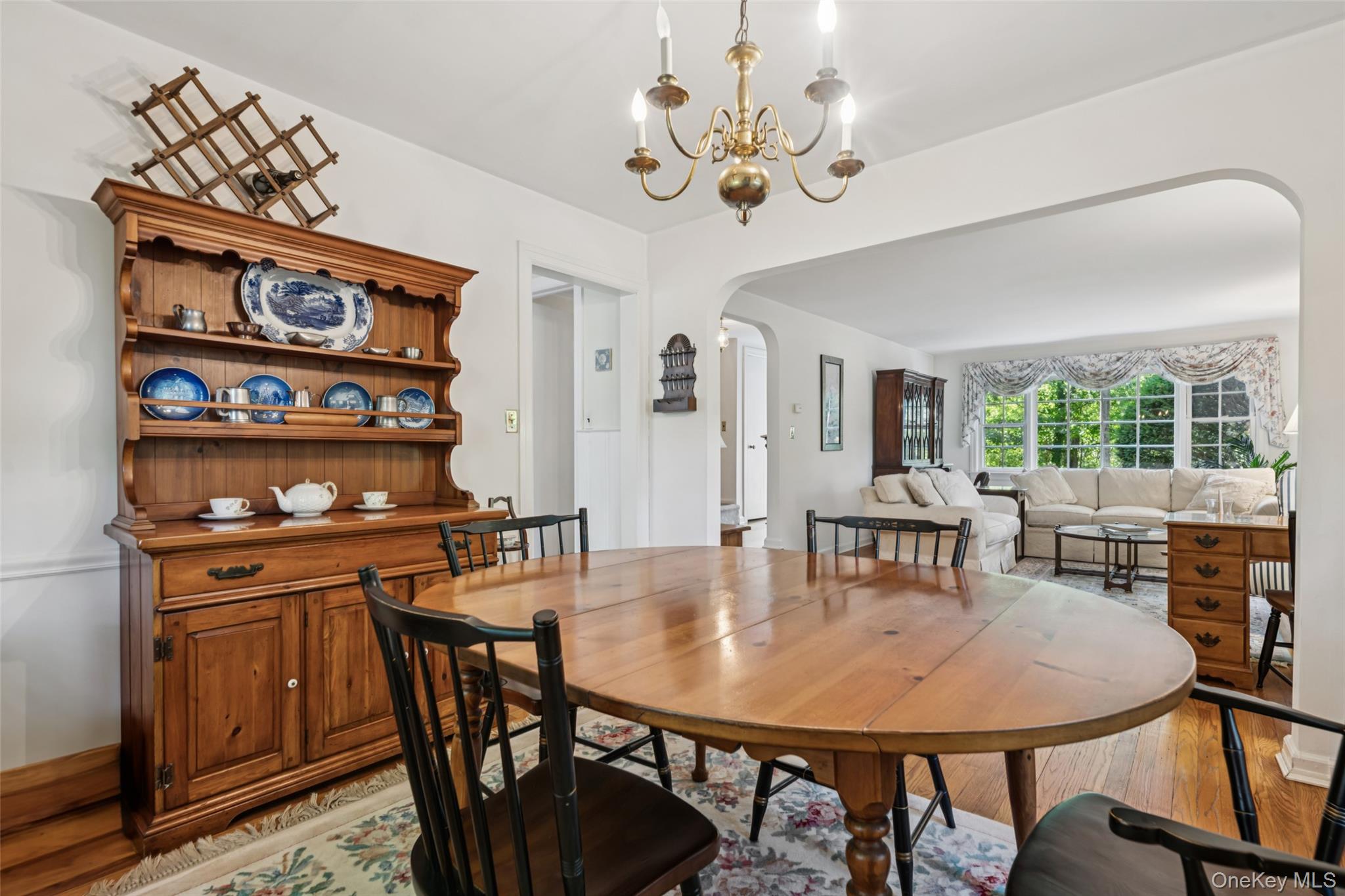 3 Soundview Drive, Huntington, NY 11743