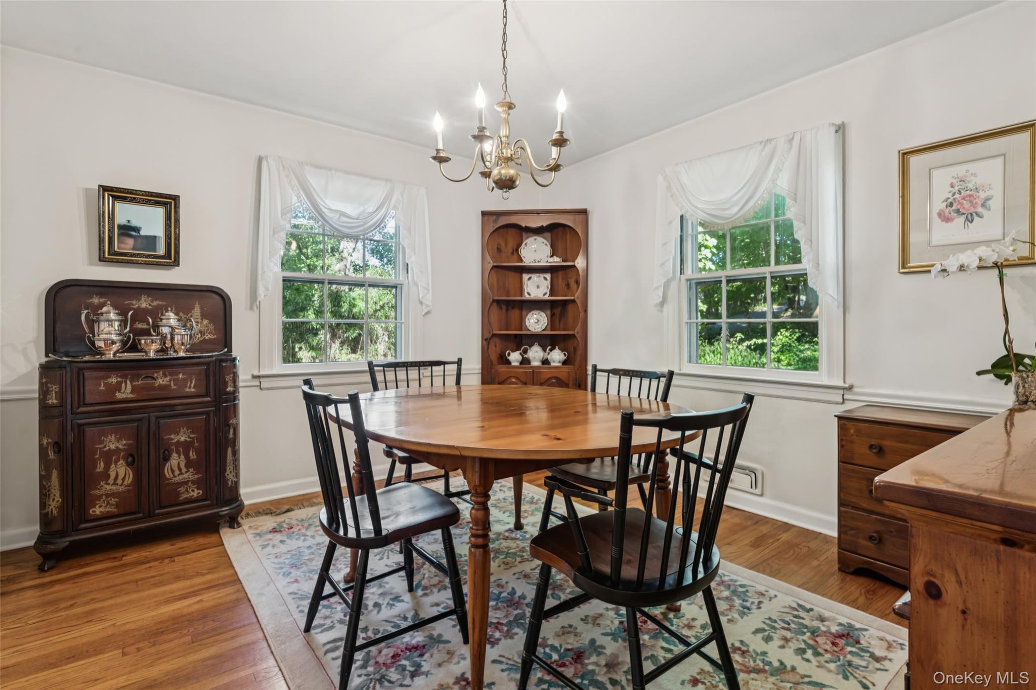 3 Soundview Drive, Huntington, NY 11743